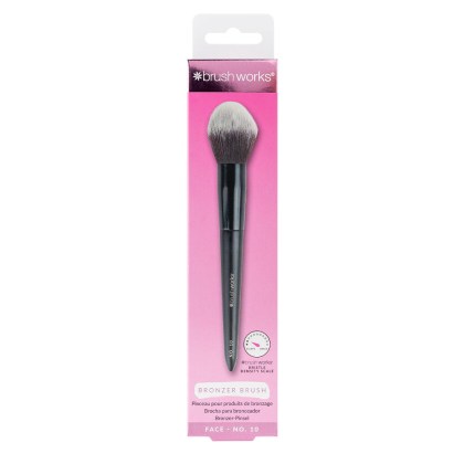 bronzer-brush